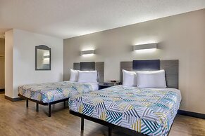 Studio 6 Dallas, TX - North - Richardson