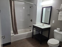 Studio 6 Dallas, TX - North - Richardson