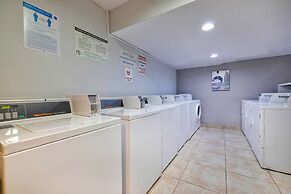 Studio 6 Dallas, TX - North - Richardson