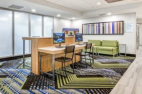 Holiday Inn Express And Suites Longview North by IHG