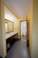 Quality Inn & Suites Harrington - Milford