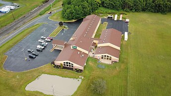 Quality Inn & Suites Harrington - Milford