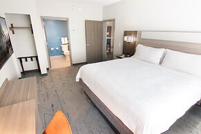 Holiday Inn Express & Suites Ft. Lauderdale Airport West by IHG