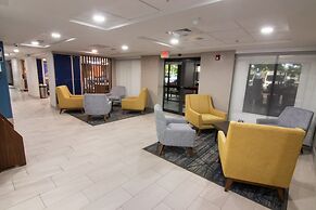 Holiday Inn Express & Suites Ft. Lauderdale Airport West by IHG