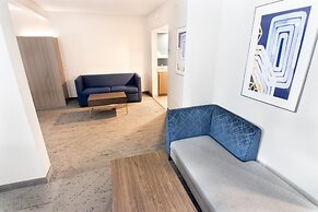 Holiday Inn Express & Suites Ft. Lauderdale Airport West by IHG