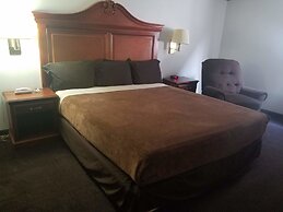 Dodge House Hotel & Convention Center