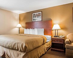 Quality Inn & Suites Middletown - Franklin