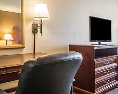 Quality Inn & Suites Middletown - Franklin