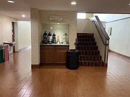 Quality Inn & Suites Middletown - Franklin