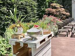 Holiday Inn Prague Congress Centre by IHG