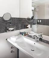 Holiday Inn Prague Congress Centre by IHG