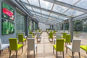 Holiday Inn Prague Congress Centre by IHG