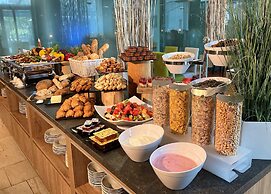 Holiday Inn Prague Congress Centre by IHG