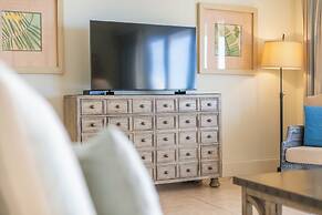 Blue Waters Resort & Spa