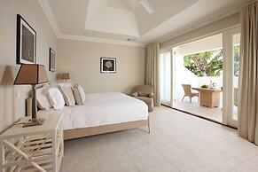 Blue Waters Resort & Spa