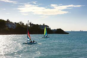 Blue Waters Resort & Spa