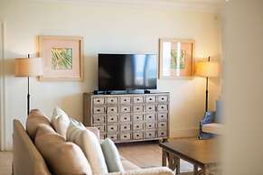 Blue Waters Resort & Spa