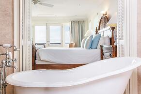 Blue Waters Resort & Spa