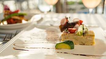 Blue Waters Resort & Spa