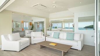 Blue Waters Resort & Spa