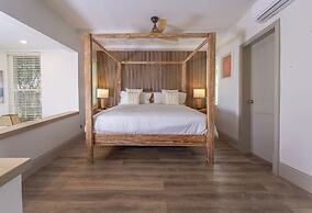 Blue Waters Resort & Spa