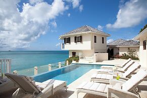 Blue Waters Resort & Spa