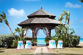 Blue Waters Resort & Spa