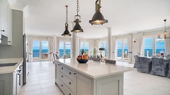 Blue Waters Resort & Spa