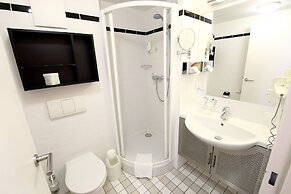 rugs Hotel am Schlosspark Lichtenwalde