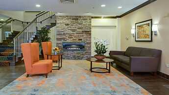 Holiday Inn Express & Suites Chicago-Deerfield/Lincoln, an IHG Hotel