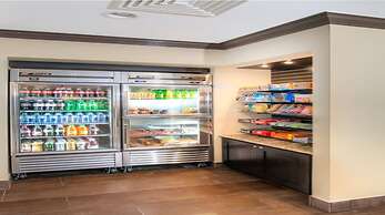 Holiday Inn Express & Suites Chicago-Deerfield/Lincolnshire by IHG