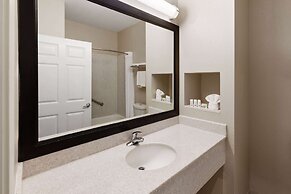 Baymont by Wyndham Houston Brookhollow