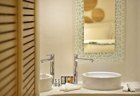 Nissaki Boutique Hotel