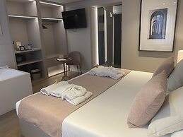 YOU & CO. J. Botánico Boutique Hotel