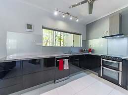 Reef Resort Villas Port Douglas