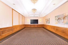 Gefinor Rotana