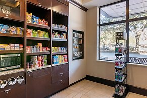 Courtyard by Marriott Savannah Downtown/Historic District