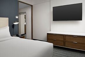 Courtyard by Marriott Savannah Downtown/Historic District