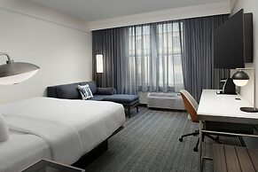 Courtyard by Marriott Savannah Downtown/Historic District