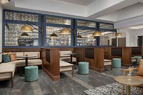 Courtyard by Marriott Savannah Downtown/Historic District