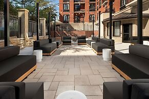 Courtyard by Marriott Savannah Downtown/Historic District