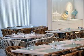 Salles Hotel Marina Portals