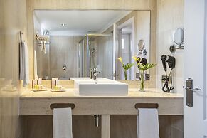 Salles Hotel Marina Portals