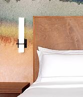 River's Edge Hotel Portland, Tapestry Collection by Hilton