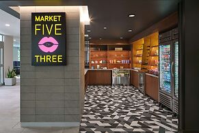 River's Edge Hotel Portland, Tapestry Collection by Hilton