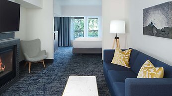 River's Edge Hotel Portland, Tapestry Collection by Hilton