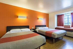 Motel 6 Huron, OH - Sandusky