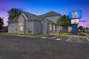 Motel 6 Huron, OH - Sandusky