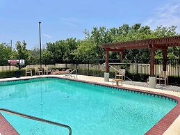 Best Western Roanoke Inn & Suites