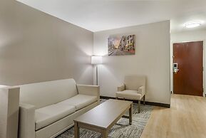 Red Roof Inn PLUS+ & Suites Savannah - I-95